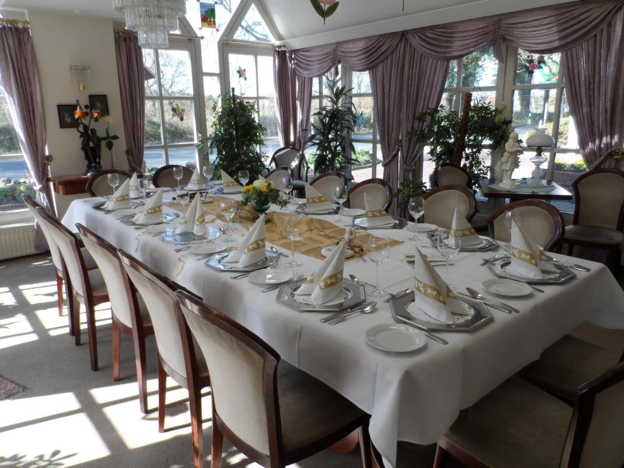 Hotel Waldquelle Aurich Dış mekan fotoğraf